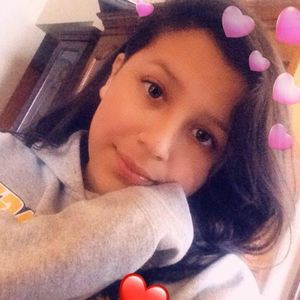 Meet your Posher, Isabel